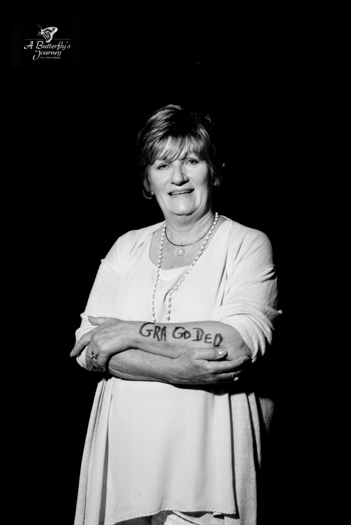 mary-lee-robinson-pat-bw
